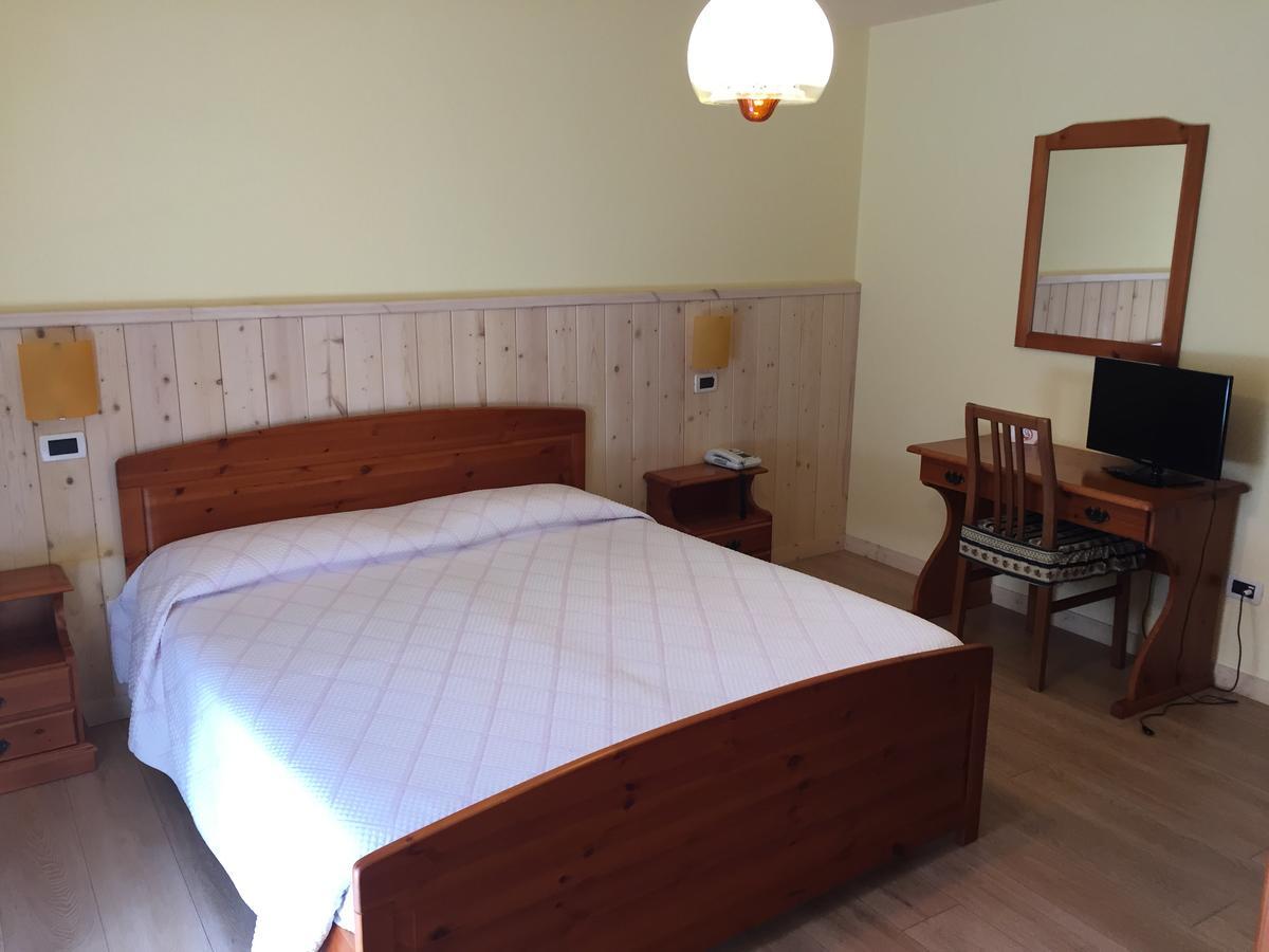 Al Garibaldino Hotel Posina Ngoại thất bức ảnh